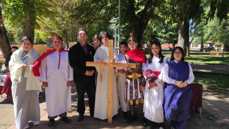 Vía Crucis en espacio abierto